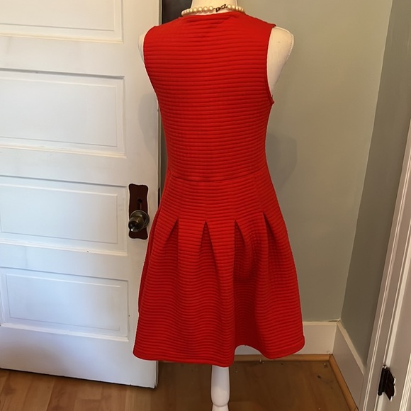 H&M Red Drop Waist Dress - Picture 5 of 6